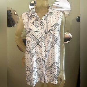 H&M handkerchief printed sleeveless tunic blouse